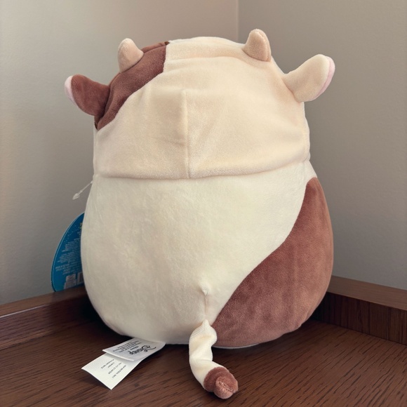 NWT Squishmallows 8" Peeking Pooh (Ronnie Costume) Disney Winnie the Pooh - Picture 2 of 9